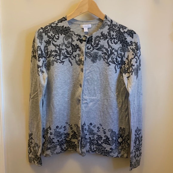 Charter Club grey sweater with black floral design. - Picture 1 of 6